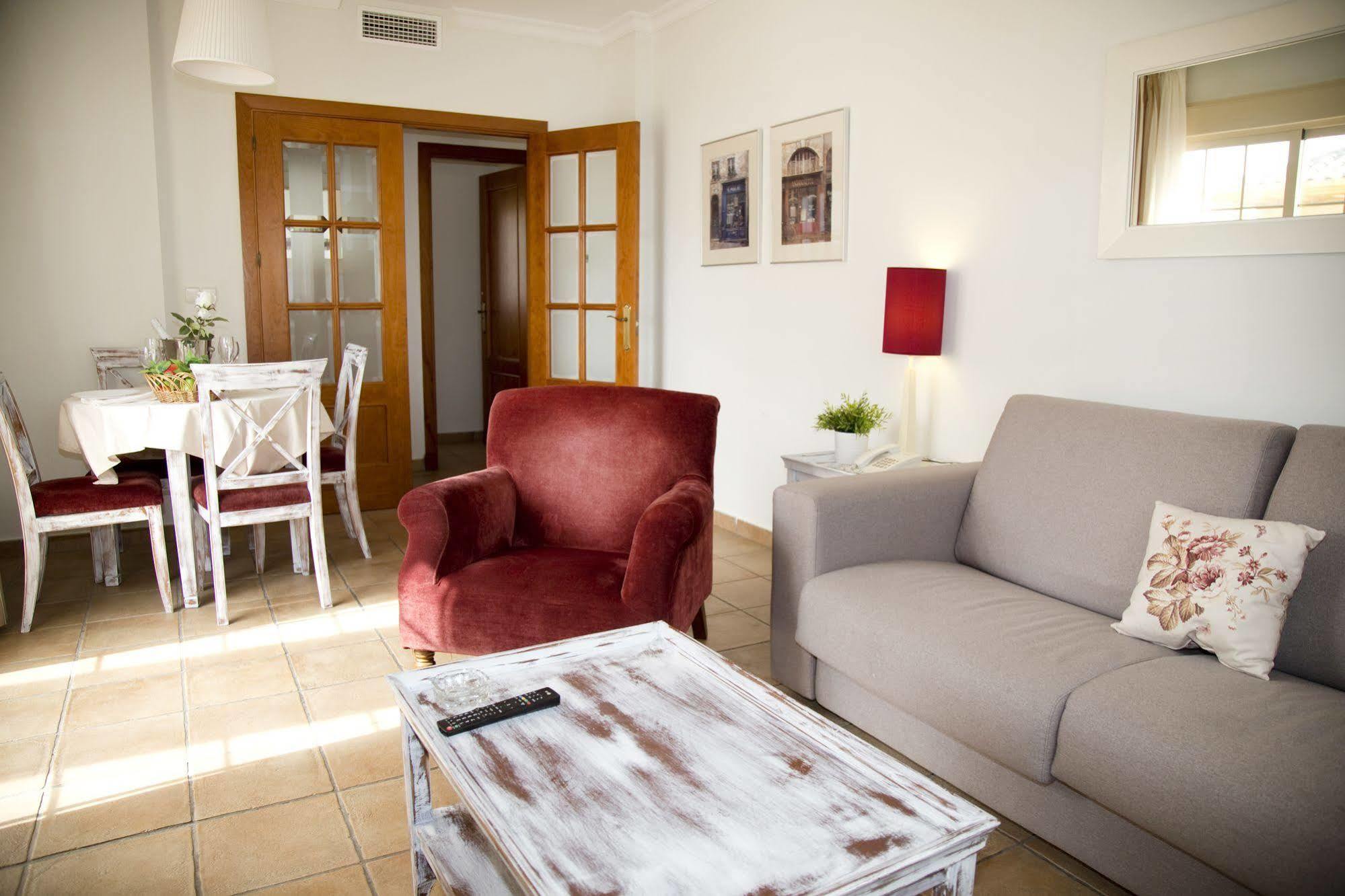 Apartamentos Vista Real ألكيديسا المظهر الخارجي الصورة