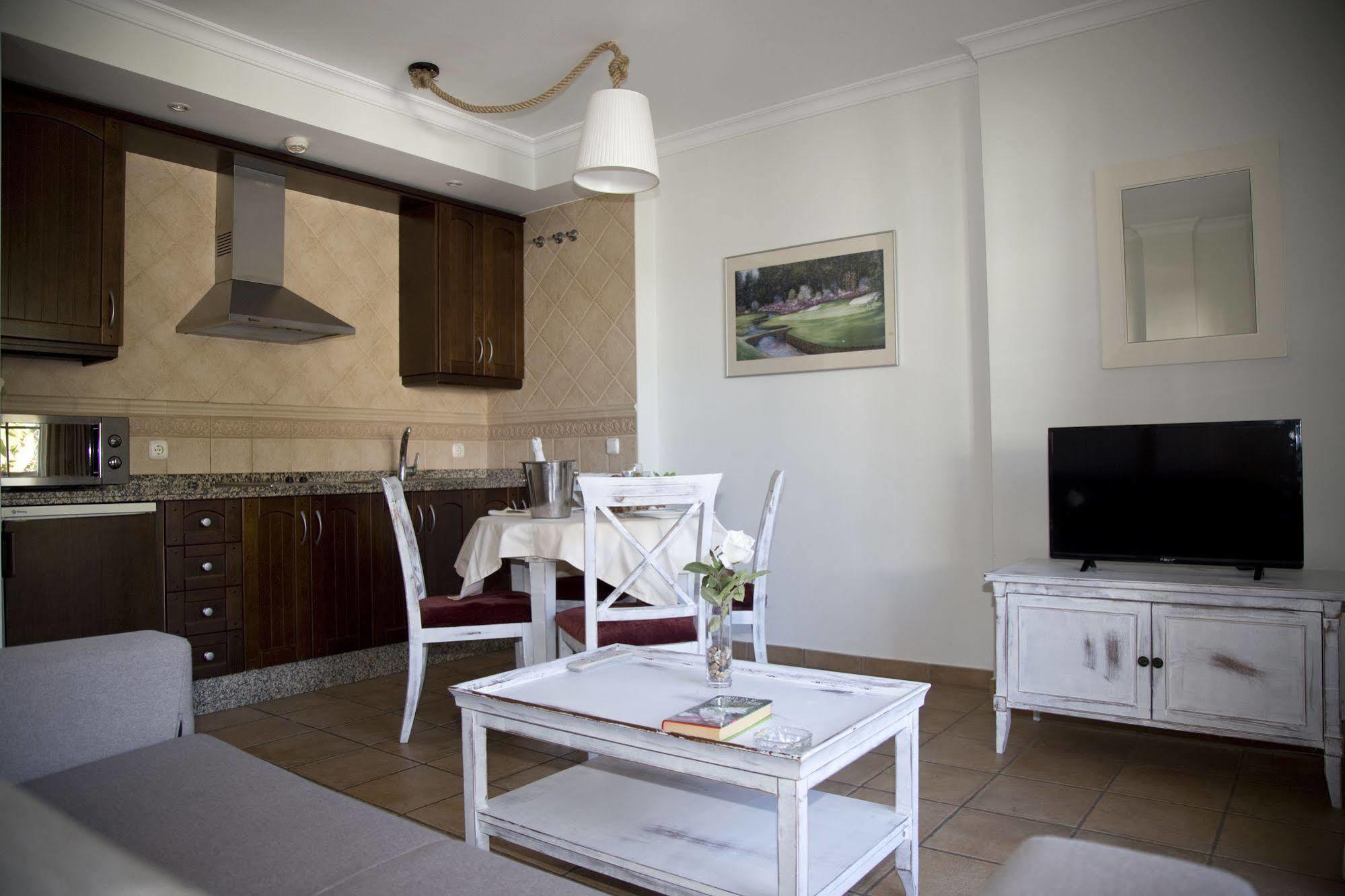 Apartamentos Vista Real ألكيديسا المظهر الخارجي الصورة